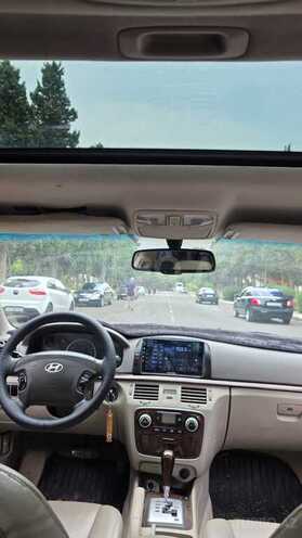 Hyundai Sonata-8