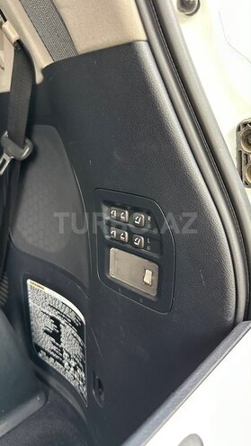 Lexus LX 570-10
