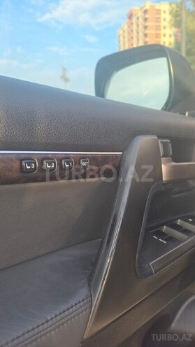 Toyota Land Cruiser-7