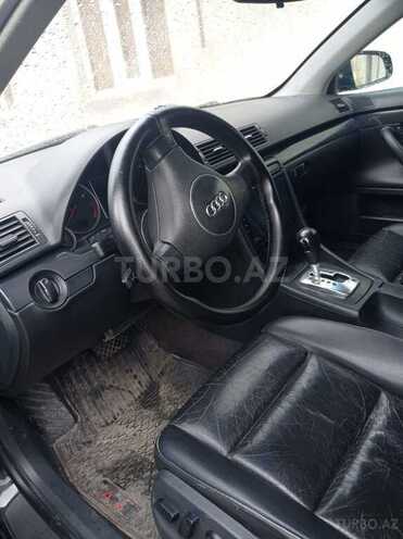 Audi A4-4