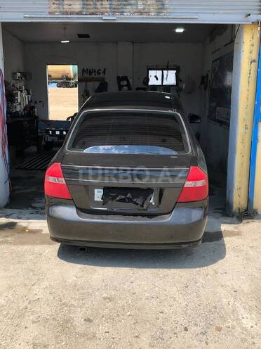 Chevrolet Aveo-5