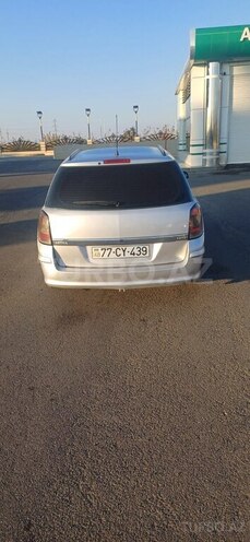 Opel Astra-2