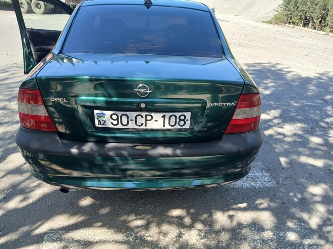 Opel Vectra-2