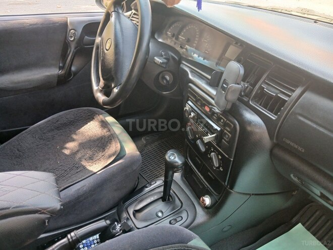 Opel Vectra-11