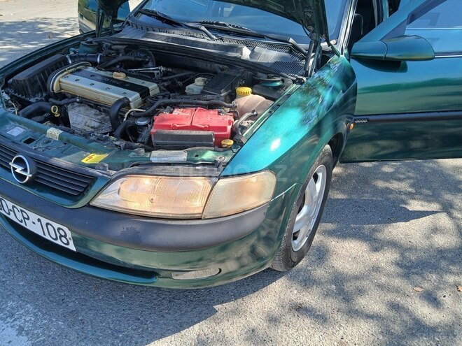 Opel Vectra-15