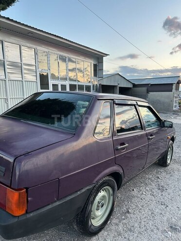LADA (VAZ) 21099-4