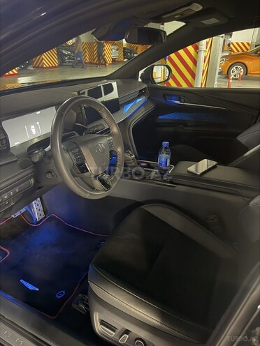 Toyota Camry-6