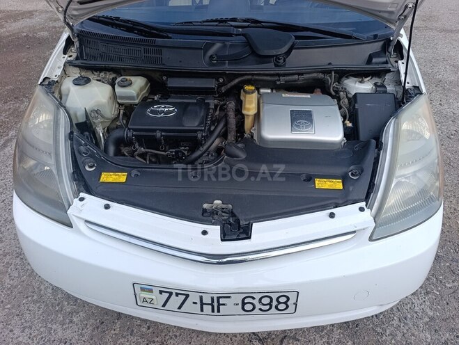 Toyota Prius-6