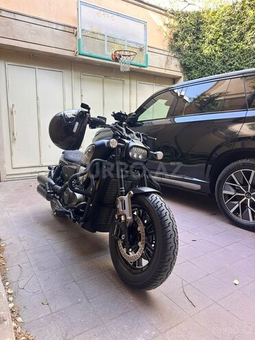 QJMotor SRV 600 V-1