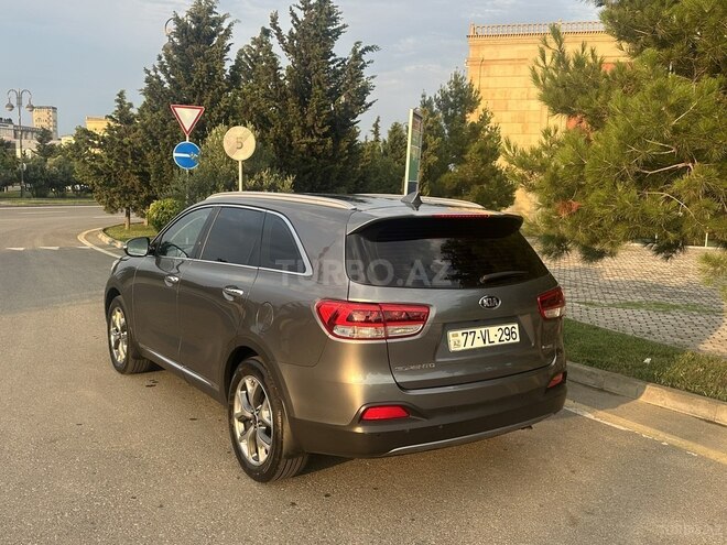 Kia Sorento-6