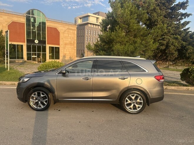 Kia Sorento-4