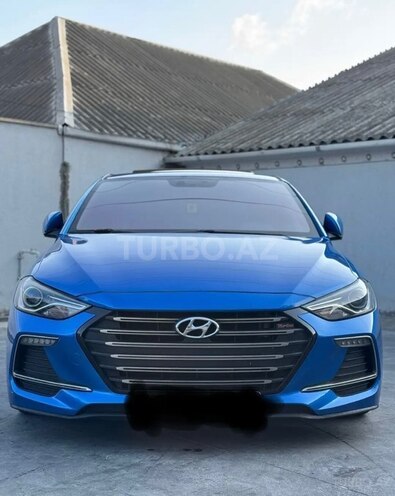 Hyundai Elantra-1