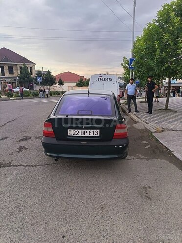 Opel Vectra-3