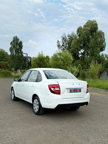LADA (VAZ) Granta-6