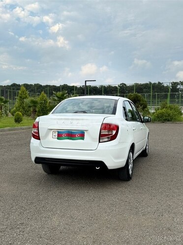 LADA (VAZ) Granta-4