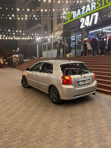 Toyota Corolla-5