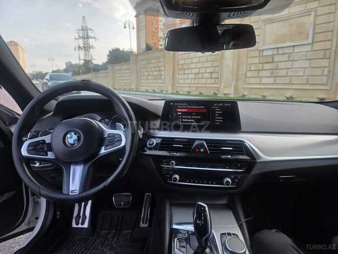 BMW 530e-3
