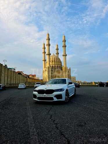 BMW 530e-8