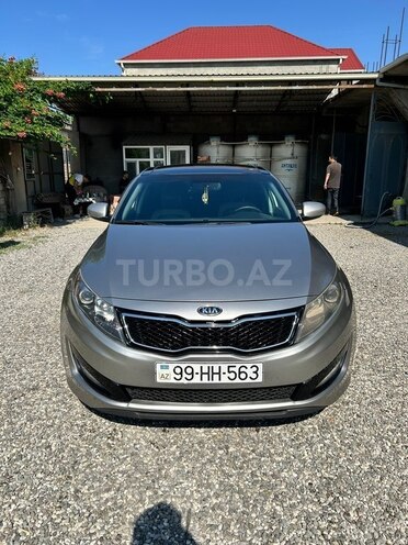 Kia Optima-1
