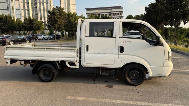 Kia K2700-7