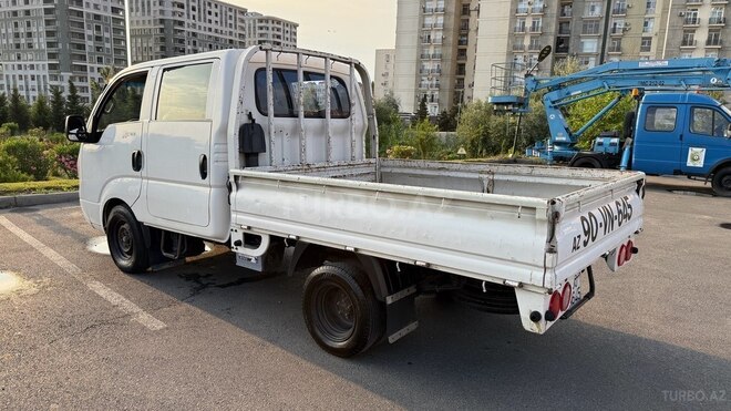 Kia K2700-2