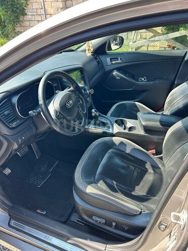 Kia Optima-9