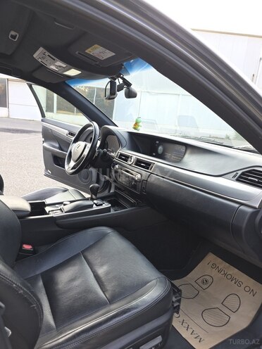 Lexus GS 450h-15