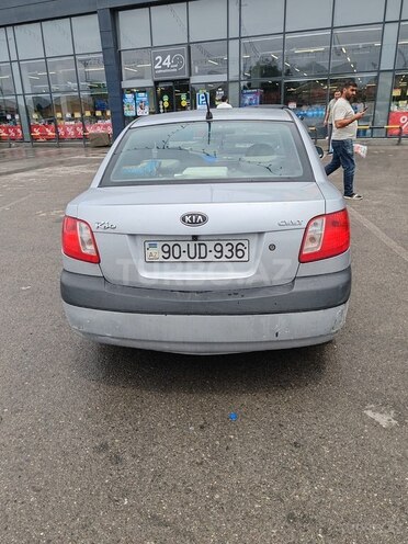 Kia Rio-3