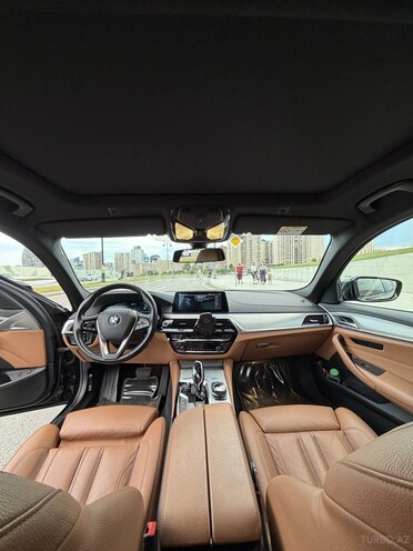 BMW 530e-9