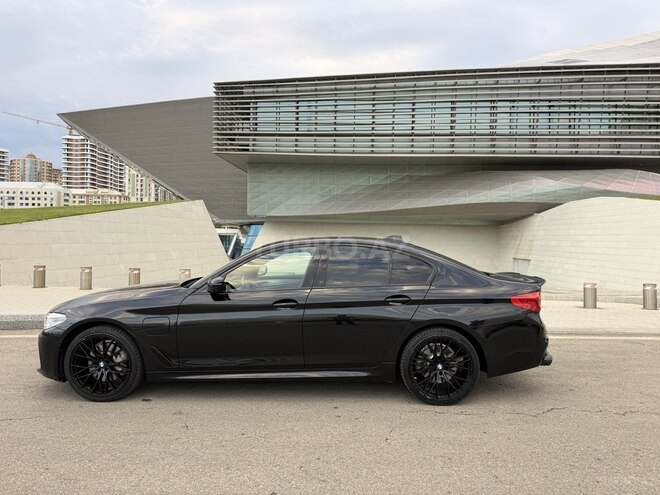 BMW 530e-5