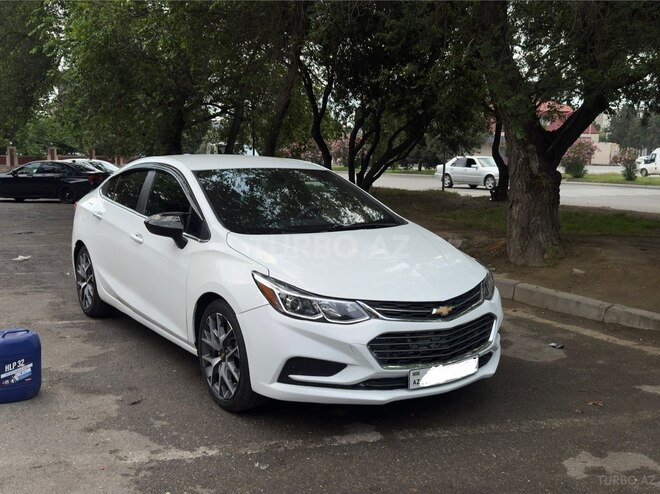 Chevrolet Cruze-1