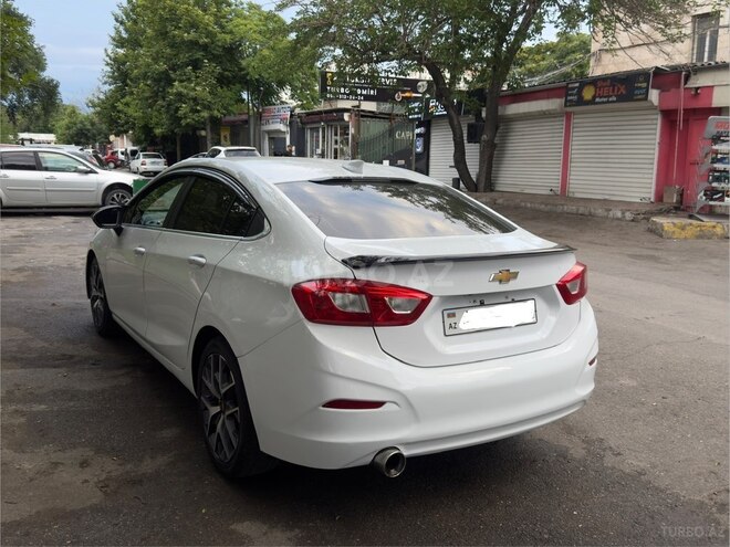 Chevrolet Cruze-2