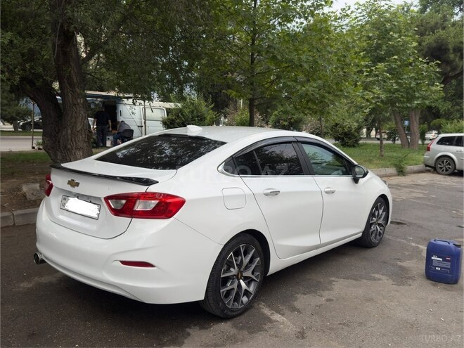Chevrolet Cruze-5