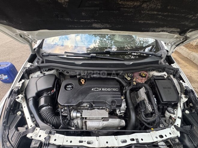 Chevrolet Cruze-6