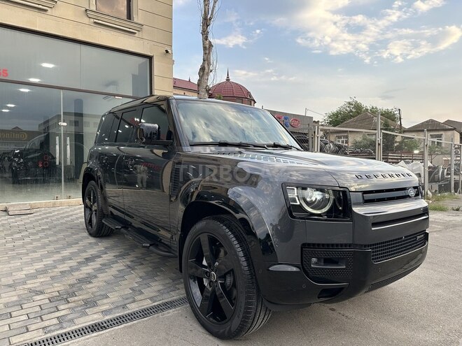 Land Rover Defender-4
