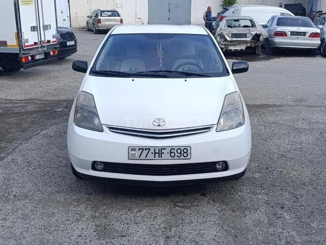 Toyota Prius-1