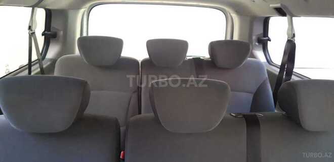 Hyundai H-1-7