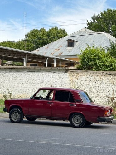 LADA (VAZ) 2107-13