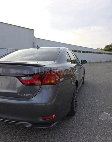 Lexus GS 450h-5
