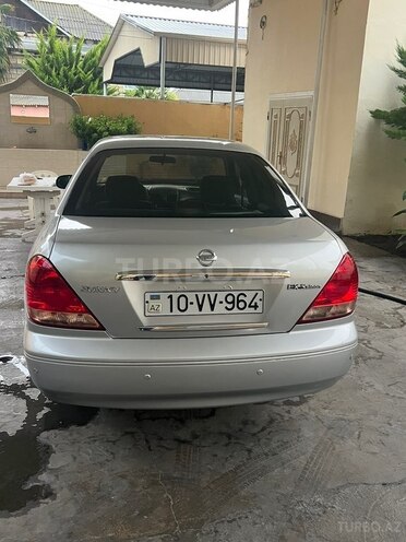Nissan Sunny-5