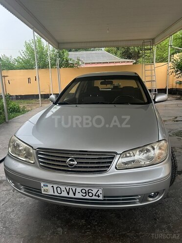 Nissan Sunny-1