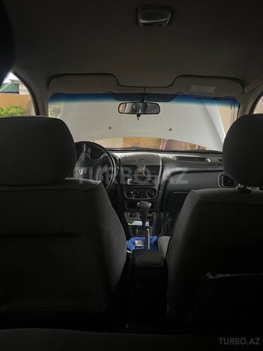 Nissan Sunny-2