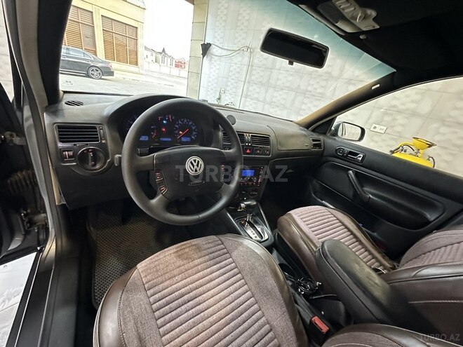 Volkswagen Jetta-7