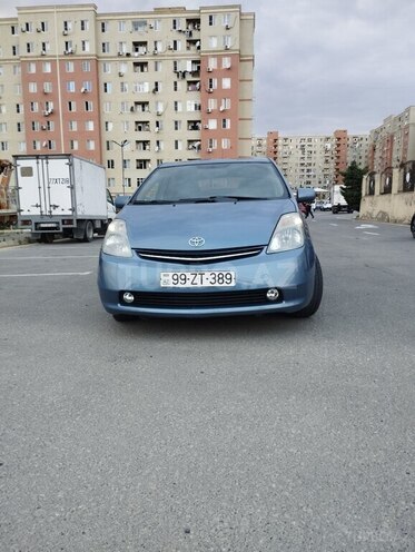 Toyota Prius-1