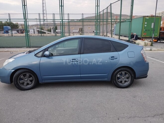 Toyota Prius-6