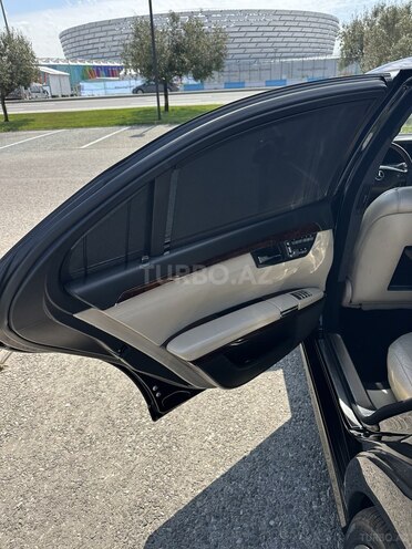 Mercedes S 500-10