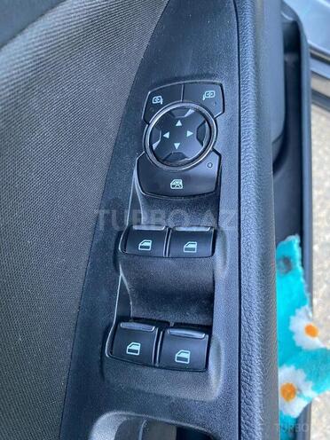 Ford Fusion (North America)-11