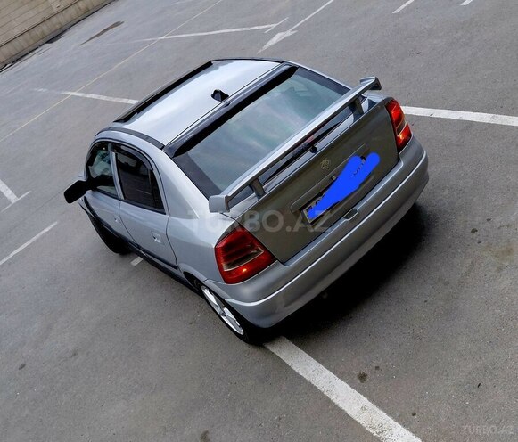 Opel Astra-8