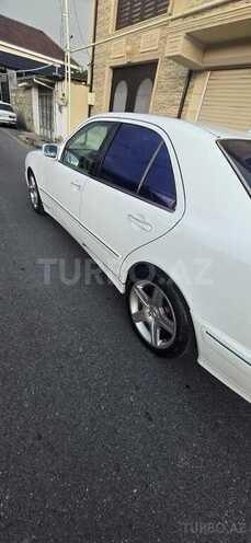 Mercedes E 320-7