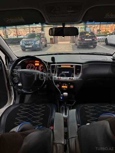 Kia Pride-13